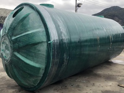 玻璃钢化粪池规格型号表解析——绿环玻璃钢引领环保新风尚